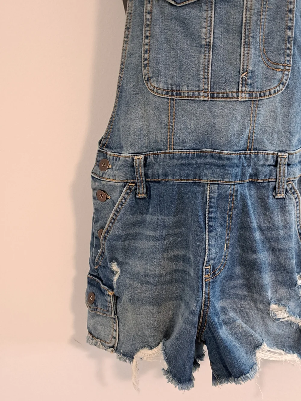 No Boundaries Distressed Blue Denim Short Overalls Juniors 7/9 - Picture 6 of 11